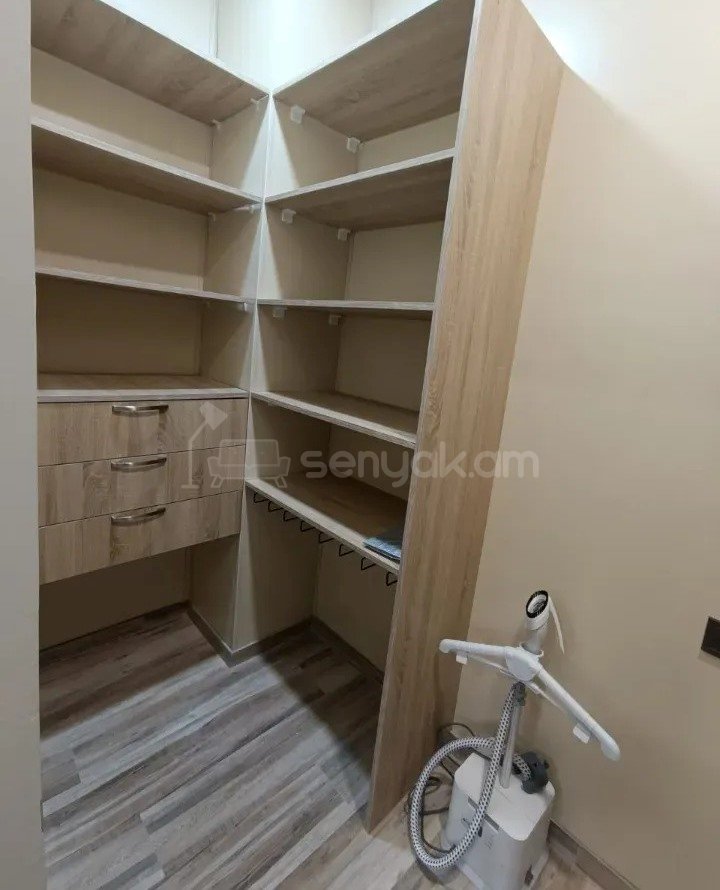 3 Սենյականոց Բնակարան Նորակառույցում, 70քմ, 12/13 հարկ, Կապիտալ Վերանորոգված