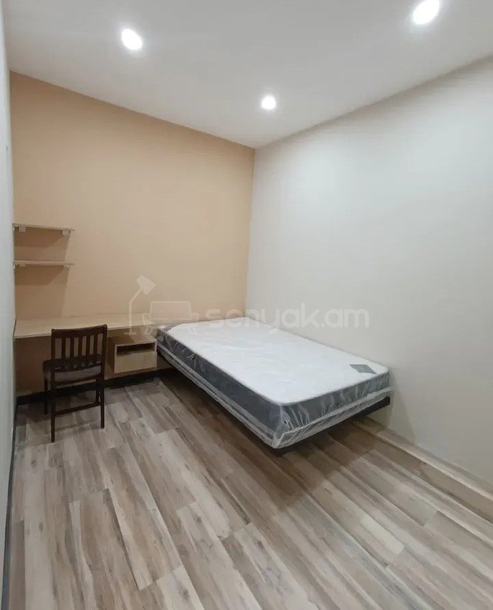 3 Սենյականոց Բնակարան Նորակառույցում, 70քմ, 12/13 հարկ, Կապիտալ Վերանորոգված