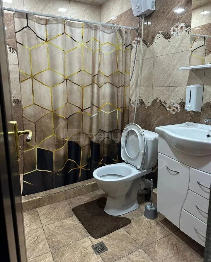 1 Սենյականոց Բնակարան, 50քմ, 8/16 հարկ, Նորմալ Վիճակում