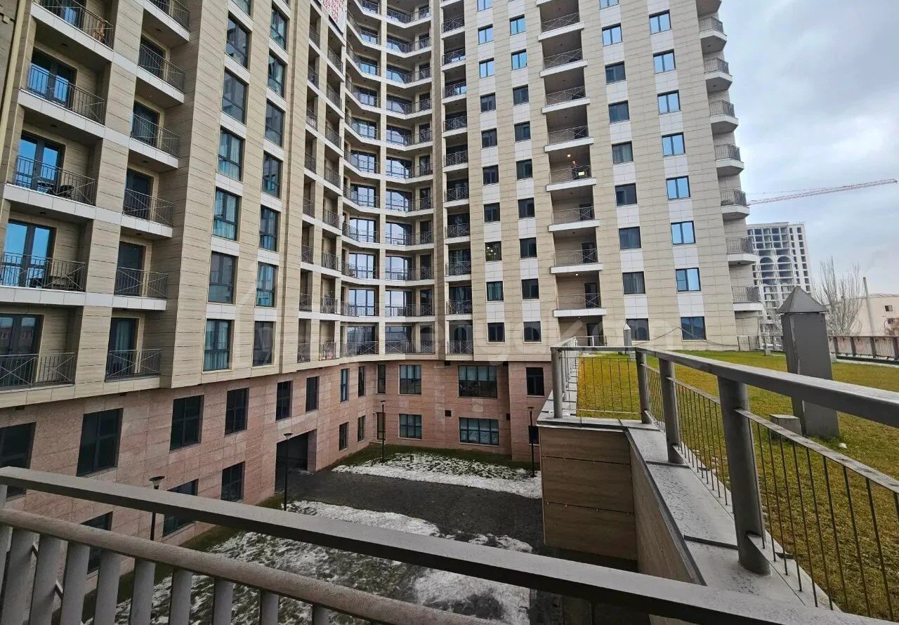 2 Սենյականոց Բնակարան Նորակառույցում, 50քմ, 3/15 հարկ, Զրոյական Վիճակում