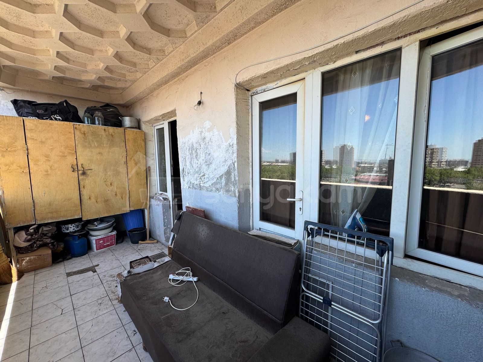 1 Սենյականոց Բնակարան Նորակառույցում, 42քմ, 10/10 հարկ, Պետական Վիճակում