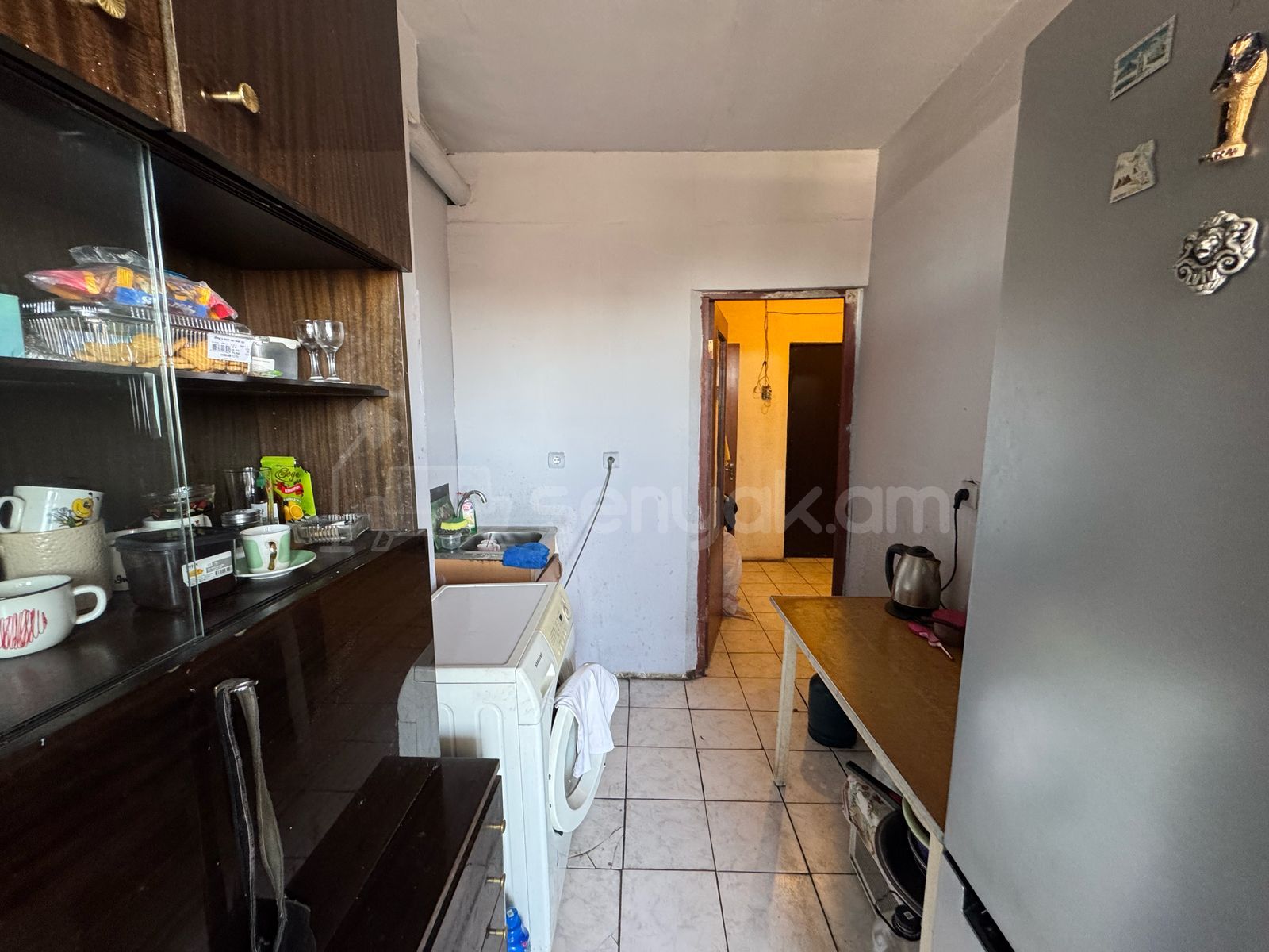 1 Սենյականոց Բնակարան Նորակառույցում, 42քմ, 10/10 հարկ, Պետական Վիճակում