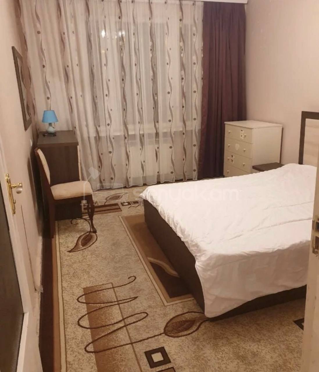 2 Սենյականոց Բնակարան Քարե Շենքում, 62քմ, 2/5 հարկ, Պետական Վիճակում