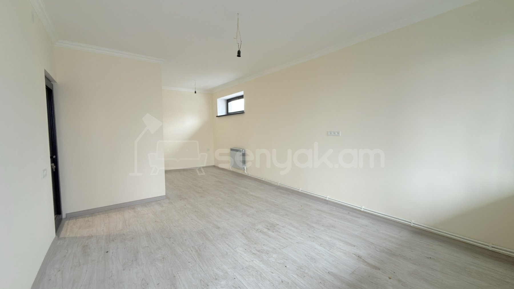 2 Սենյականոց Բնակարան Քարե Շենքում, 48քմ, 1/5 հարկ, Կապիտալ Վերանորոգված