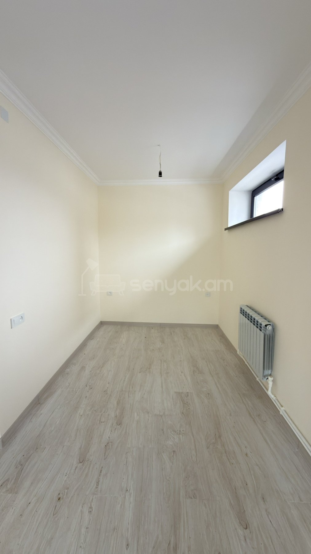 2 Սենյականոց Բնակարան Քարե Շենքում, 48քմ, 1/5 հարկ, Կապիտալ Վերանորոգված