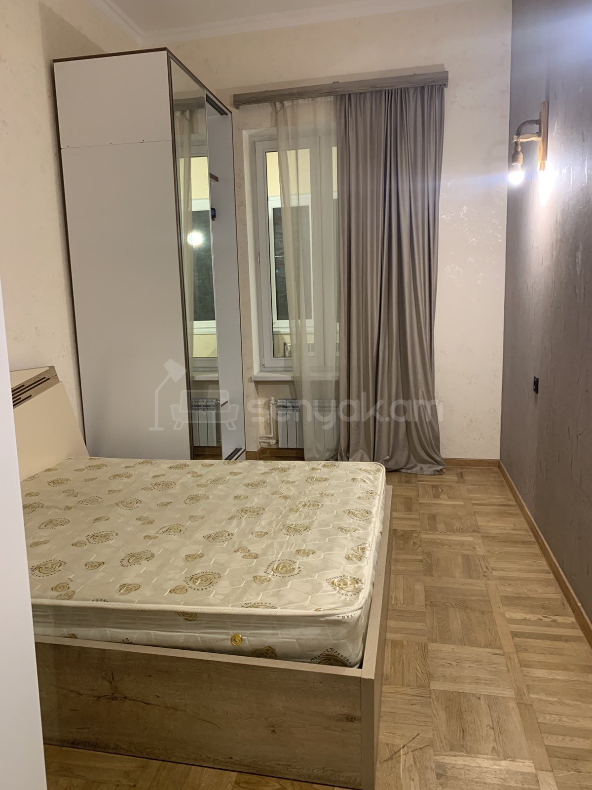 2 Սենյականոց Բնակարան Քարե Շենքում, 60քմ, 3/5 հարկ, Կապիտալ Վերանորոգված, Կահավորված, Արևկող