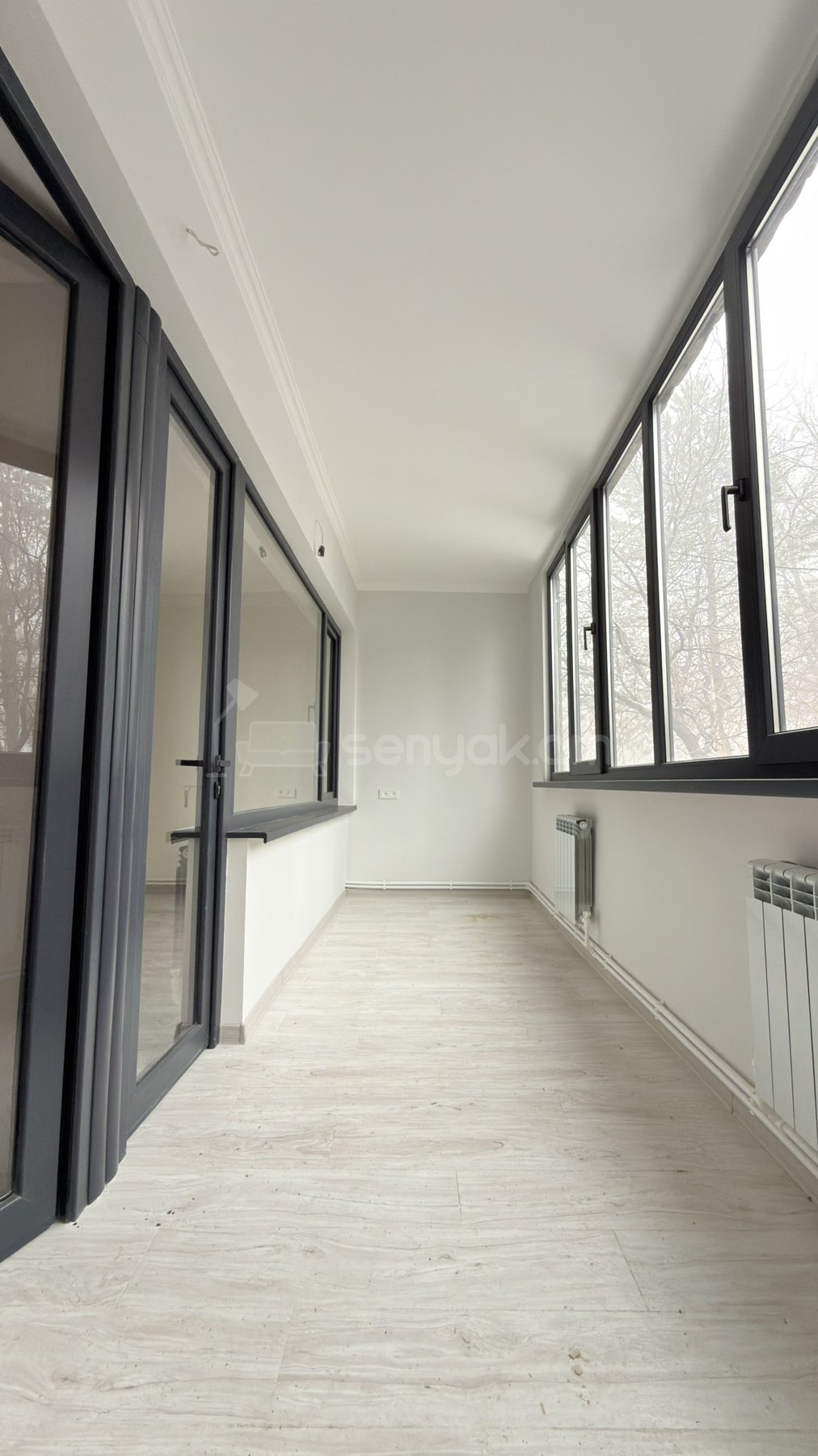 1 Սենյականոց Բնակարան Քարե Շենքում, 48քմ, 1/5 հարկ, Կապիտալ Վերանորոգված