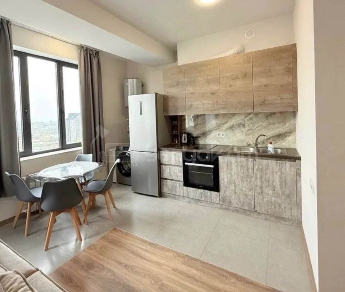 2 Սենյականոց Բնակարան Նորակառույցում, 42քմ, 12/16 հարկ, Դիզայներական Վերանորոգված