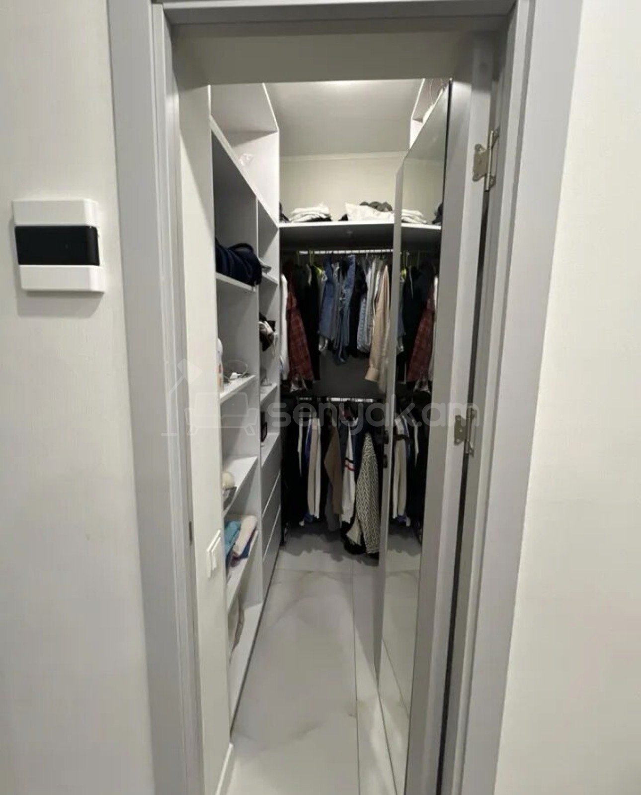 2 Սենյականոց Բնակարան, 43քմ, 3/9 հարկ, Դիզայներական Վերանորոգված