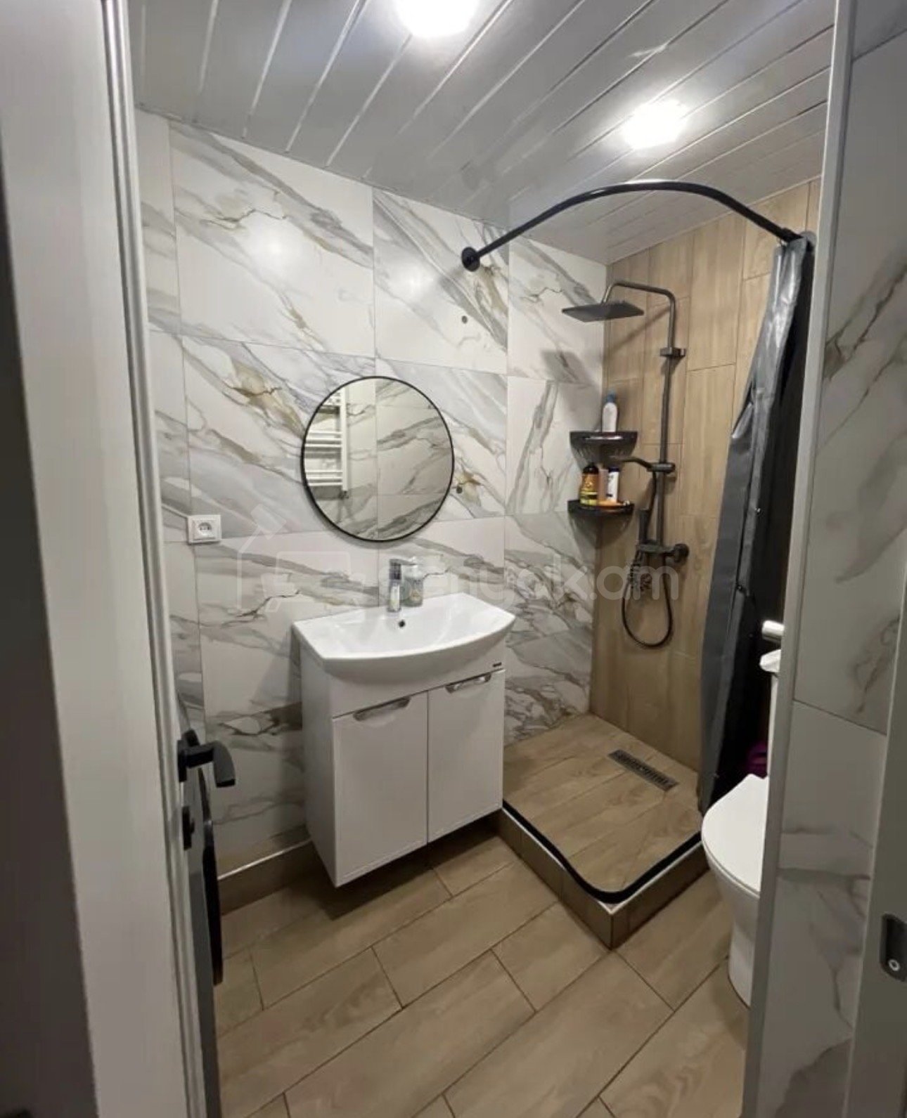 2 Սենյականոց Բնակարան, 43քմ, 3/9 հարկ, Դիզայներական Վերանորոգված