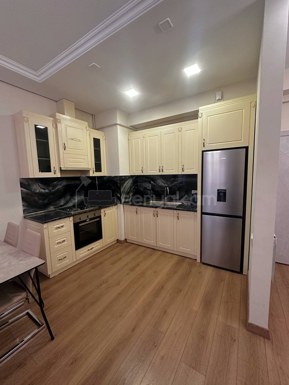 2 Սենյականոց Բնակարան, 59քմ, 10/14 հարկ, Կապիտալ Վերանորոգված, Կահավորված, Արևկող