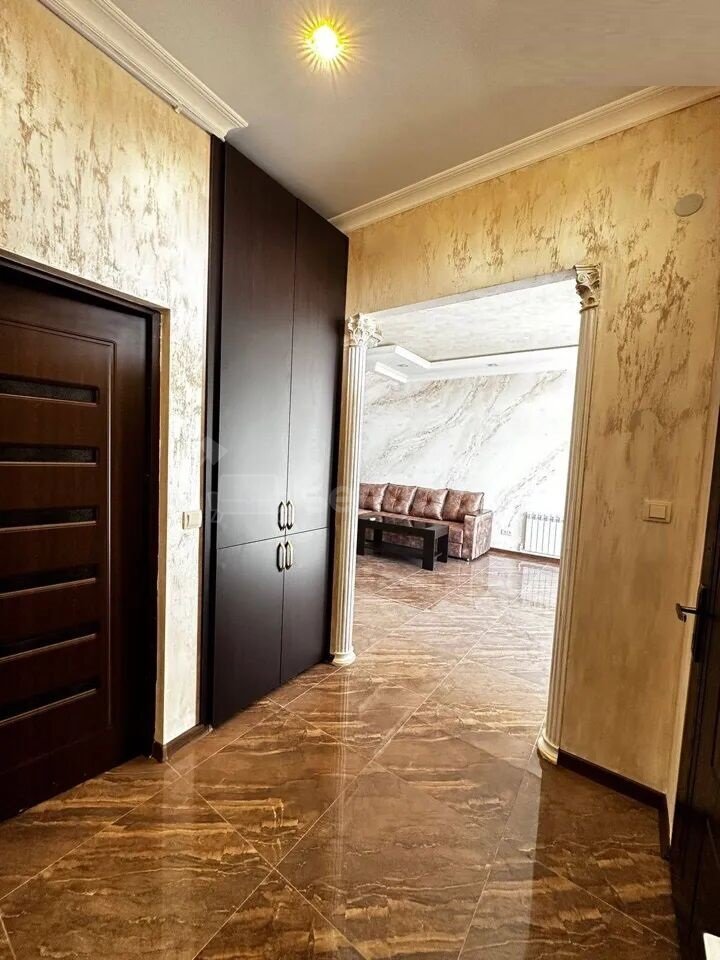 3 Սենյականոց Սեփական Տուն, 130քմ, Կապիտալ Վերանորոգված, Ավտոտնակով