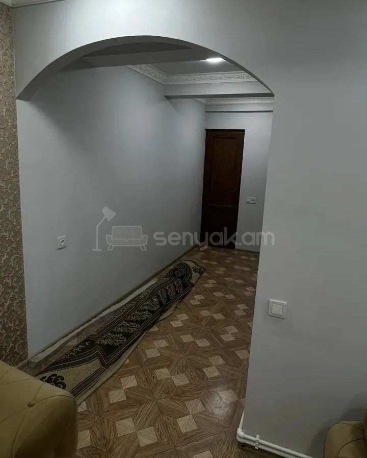 3 Սենյականոց Սեփական Տուն, 70քմ, Նորմալ Վիճակում, Կահավորված