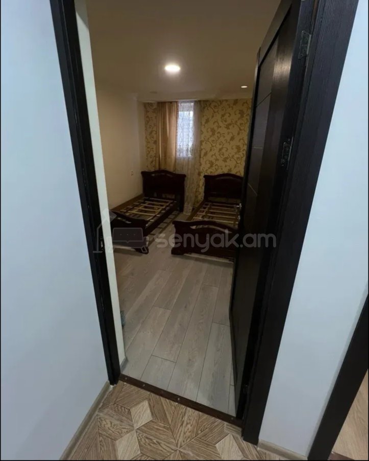 3 Սենյականոց Սեփական Տուն, 70քմ, Նորմալ Վիճակում, Կահավորված