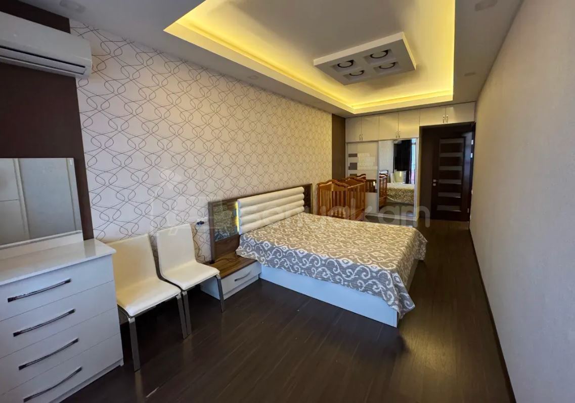 3 Սենյականոց Բնակարան, 98քմ, 6/18 հարկ, Կապիտալ Վերանորոգված, Կահավորված, Արևկող