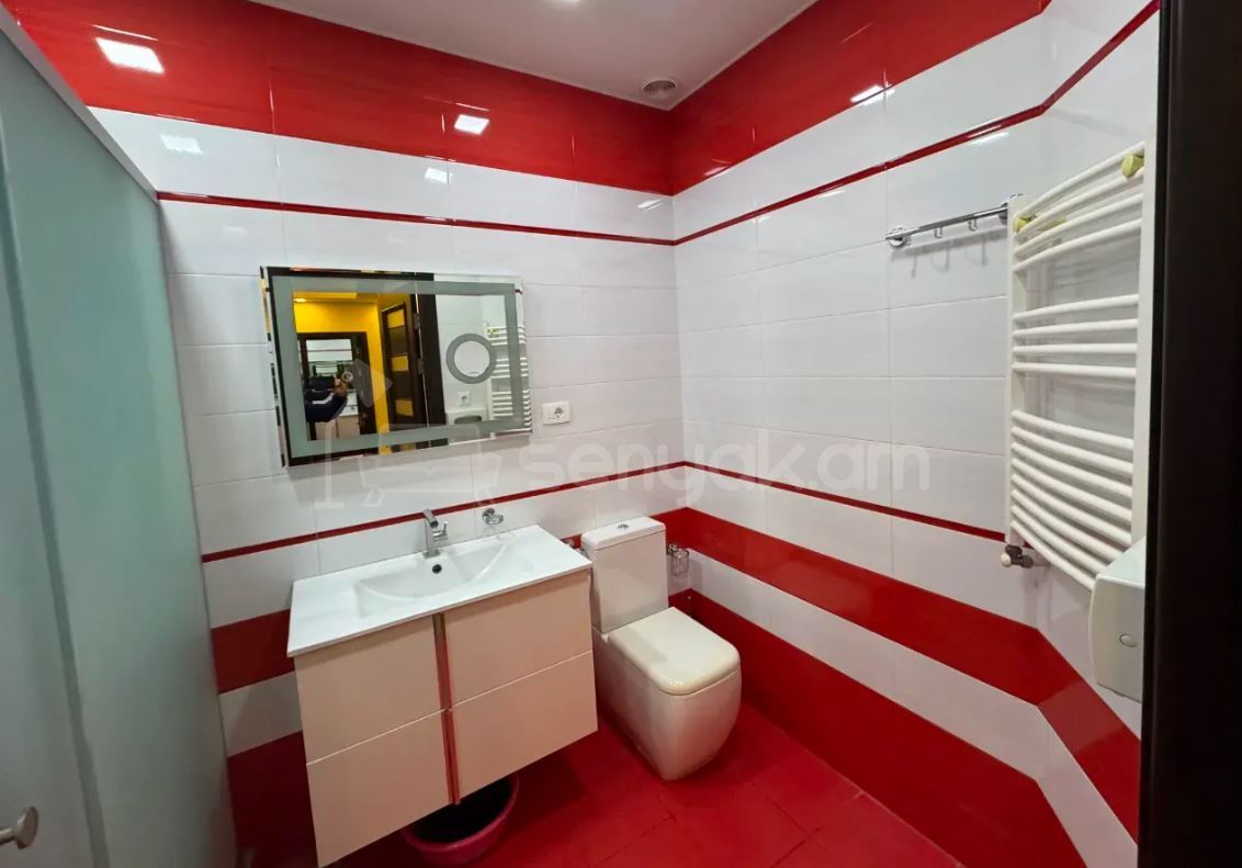 3 Սենյականոց Բնակարան, 98քմ, 6/18 հարկ, Կապիտալ Վերանորոգված, Կահավորված, Արևկող