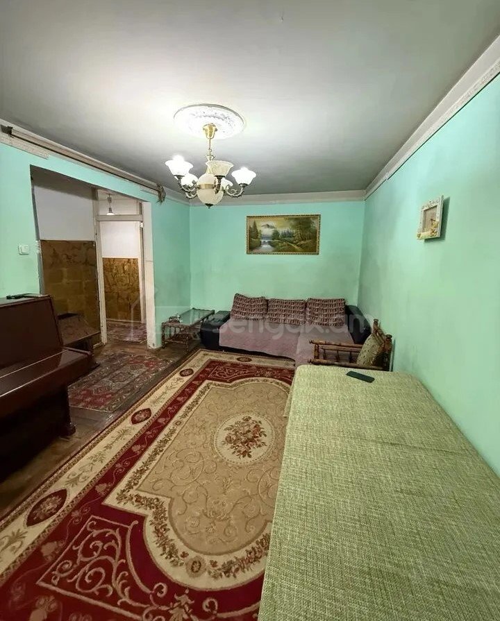 2 Սենյականոց Բնակարան, 50քմ, 4/4 հարկ, Պետական Վիճակում