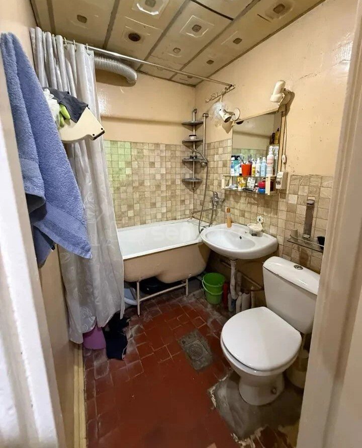 2 Սենյականոց Բնակարան, 50քմ, 4/4 հարկ, Պետական Վիճակում