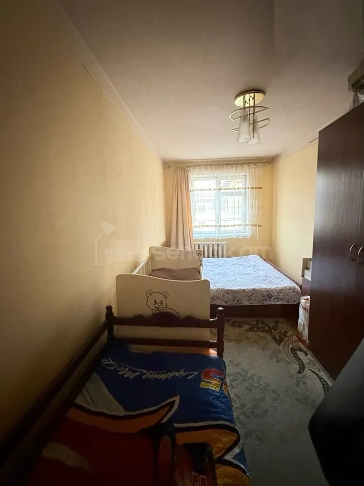 2 Սենյականոց Բնակարան, 50քմ, 4/4 հարկ, Պետական Վիճակում