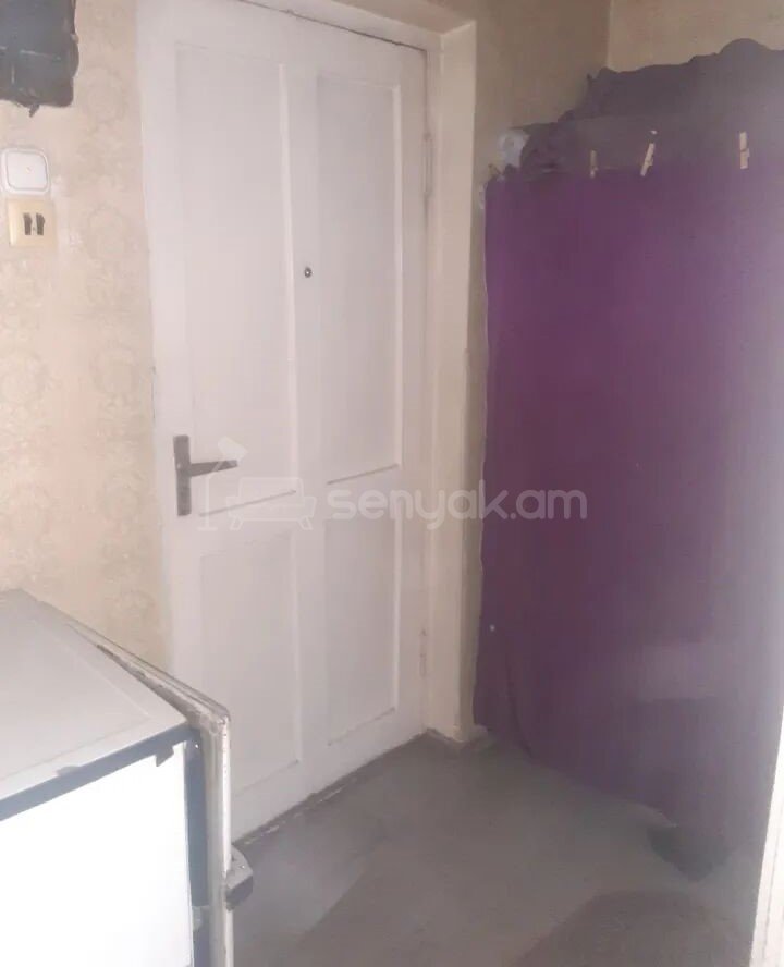 1 Սենյականոց Բնակարան, 30քմ, 2/4 հարկ, Պետական Վիճակում