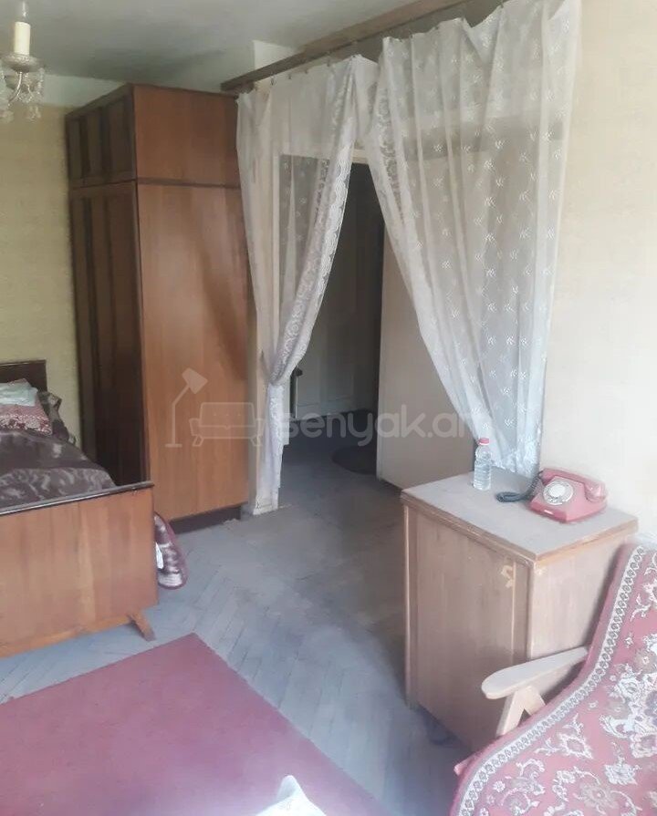 1 Սենյականոց Բնակարան, 30քմ, 2/4 հարկ, Պետական Վիճակում