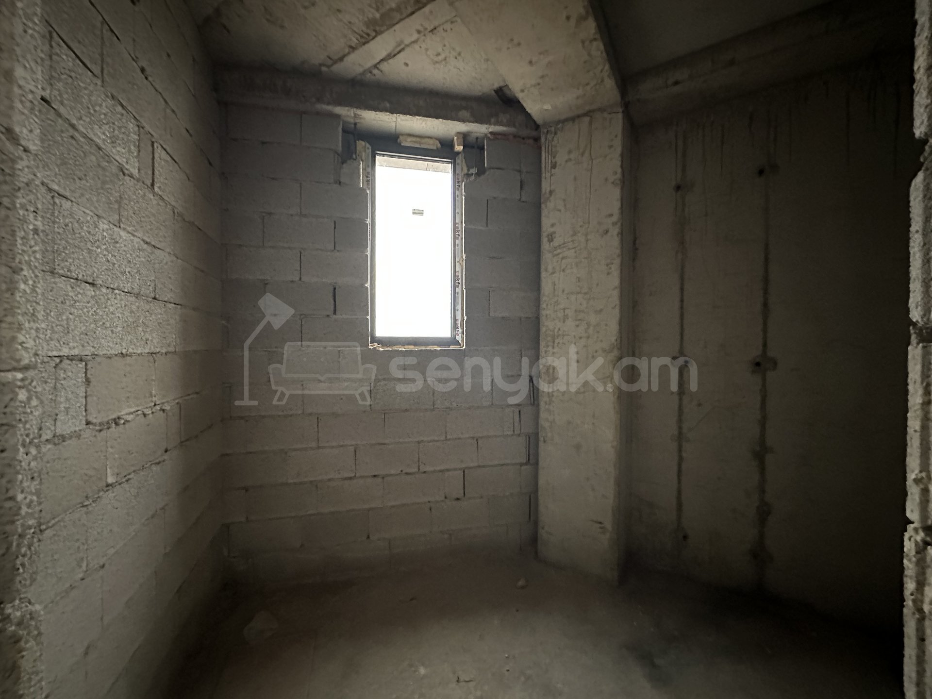 4 Սենյականոց Բնակարան Նորակառույցում, 130քմ, 16/18 հարկ, Զրոյական Վիճակում