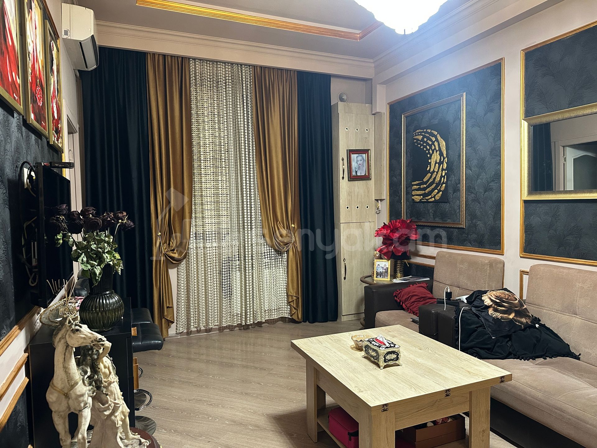 3 Սենյականոց Բնակարան Քարե Շենքում, 57քմ, 7/7 հարկ, Կապիտալ Վերանորոգված