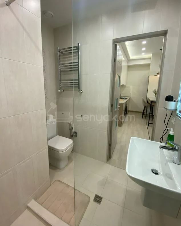 2 Սենյականոց Բնակարան, 42քմ, 5/19 հարկ, Դիզայներական Վերանորոգված, Կահավորված, Արևկող