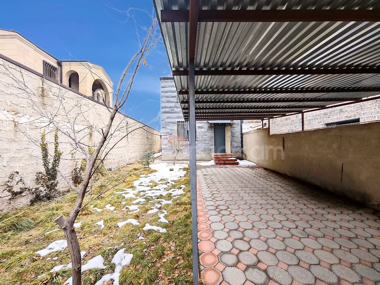 3 Սենյականոց Սեփական Տուն, 65քմ, Կապիտալ Վերանորոգված