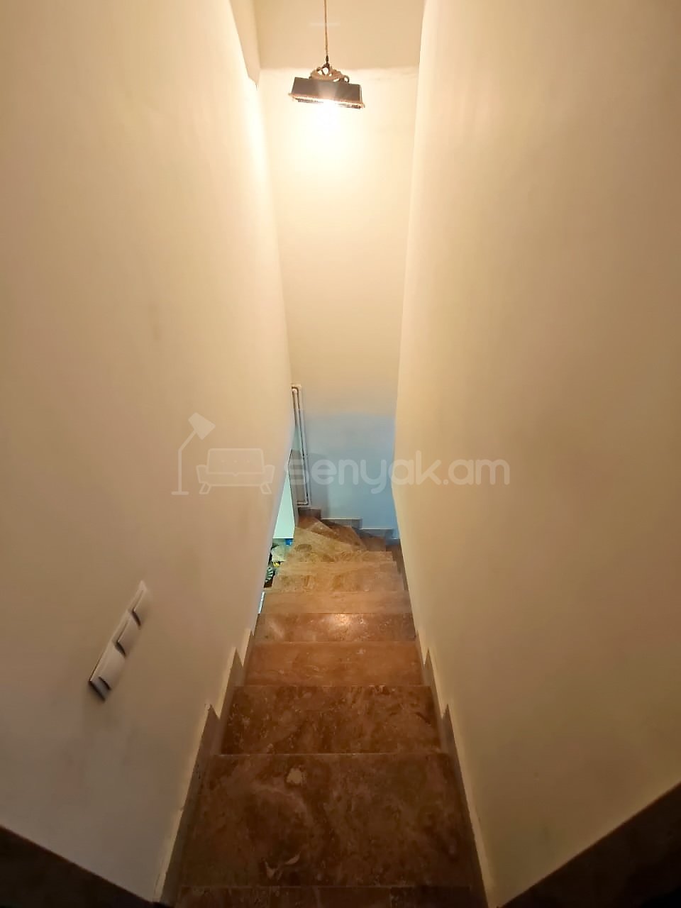 3 Սենյականոց Սեփական Տուն, 65քմ, Կապիտալ Վերանորոգված