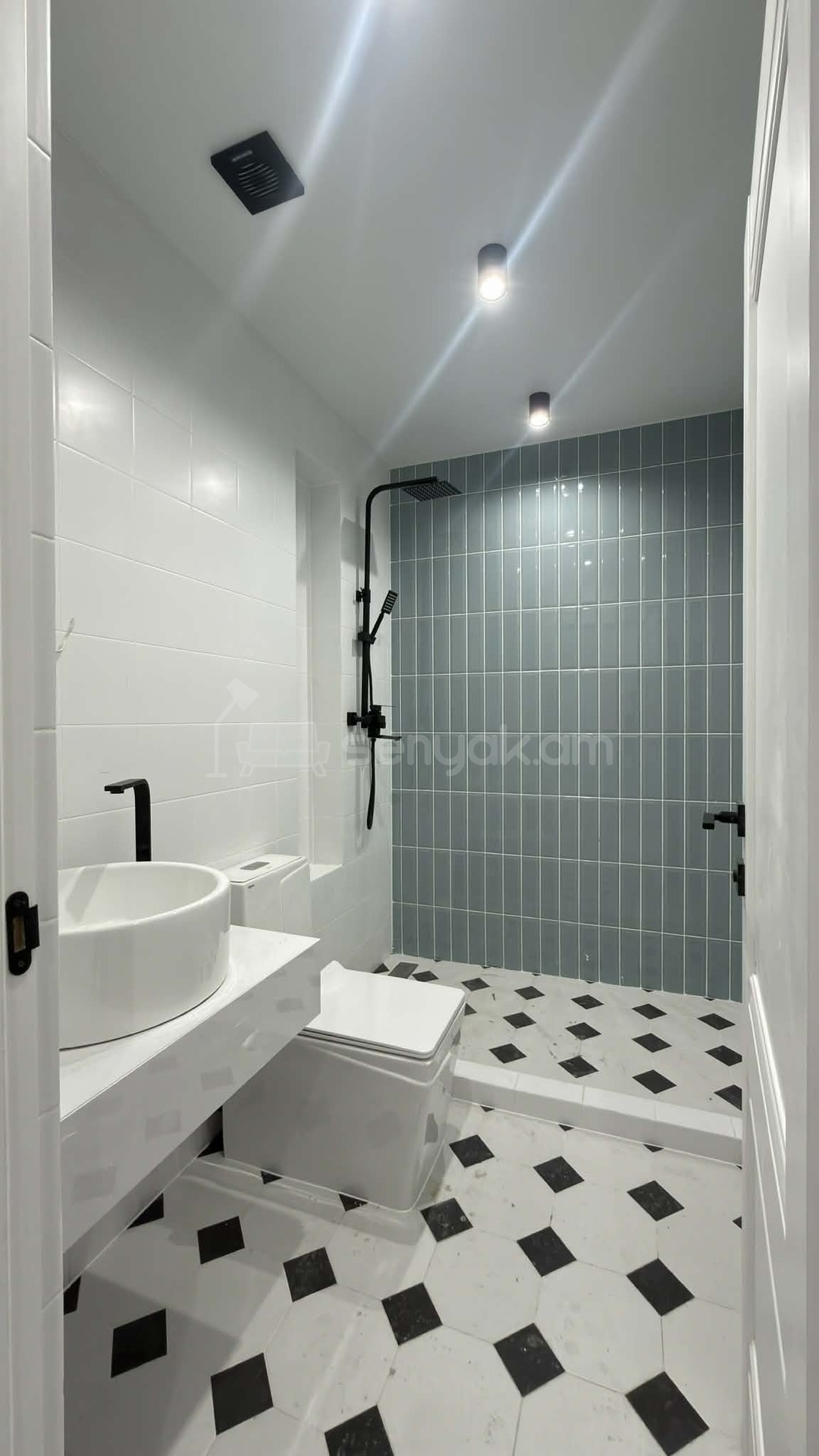 2 Սենյականոց Բնակարան Նորակառույցում, 64քմ, 11/14 հարկ, Դիզայներական Վերանորոգված