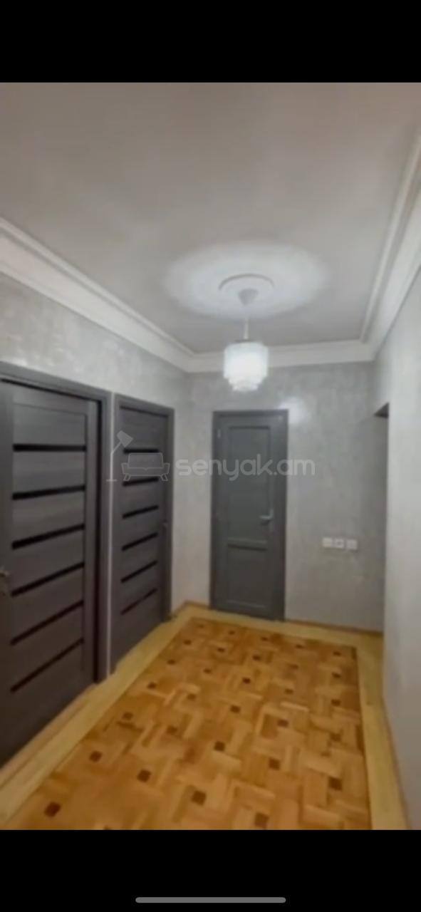 3 Սենյականոց Բնակարան Քարե Շենքում, 108քմ, 2/5 հարկ, Կապիտալ Վերանորոգված