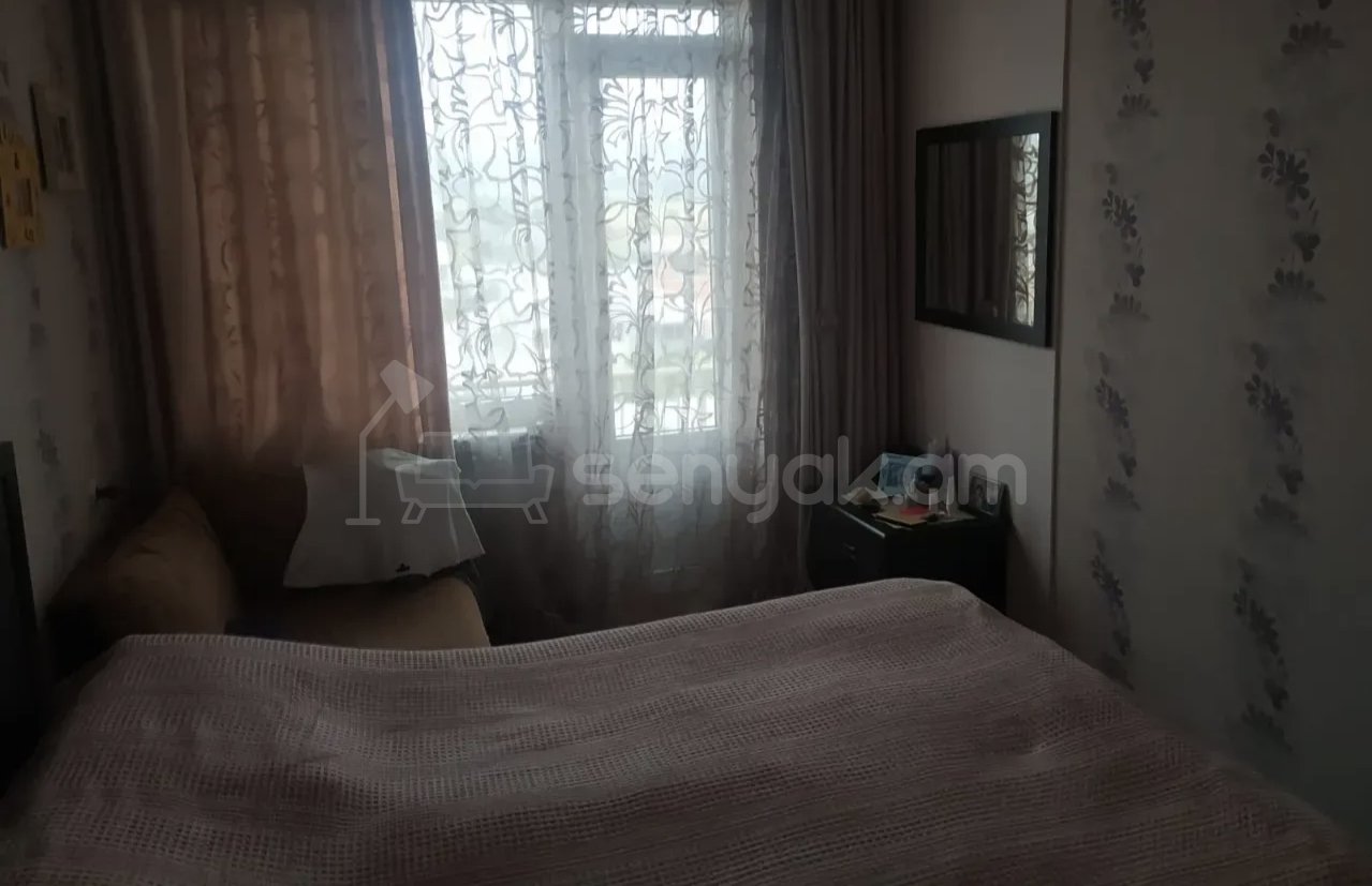 3 Սենյականոց Բնակարան Քարե Շենքում, 68քմ, 3/5 հարկ, Կապիտալ Վերանորոգված, Կահավորված