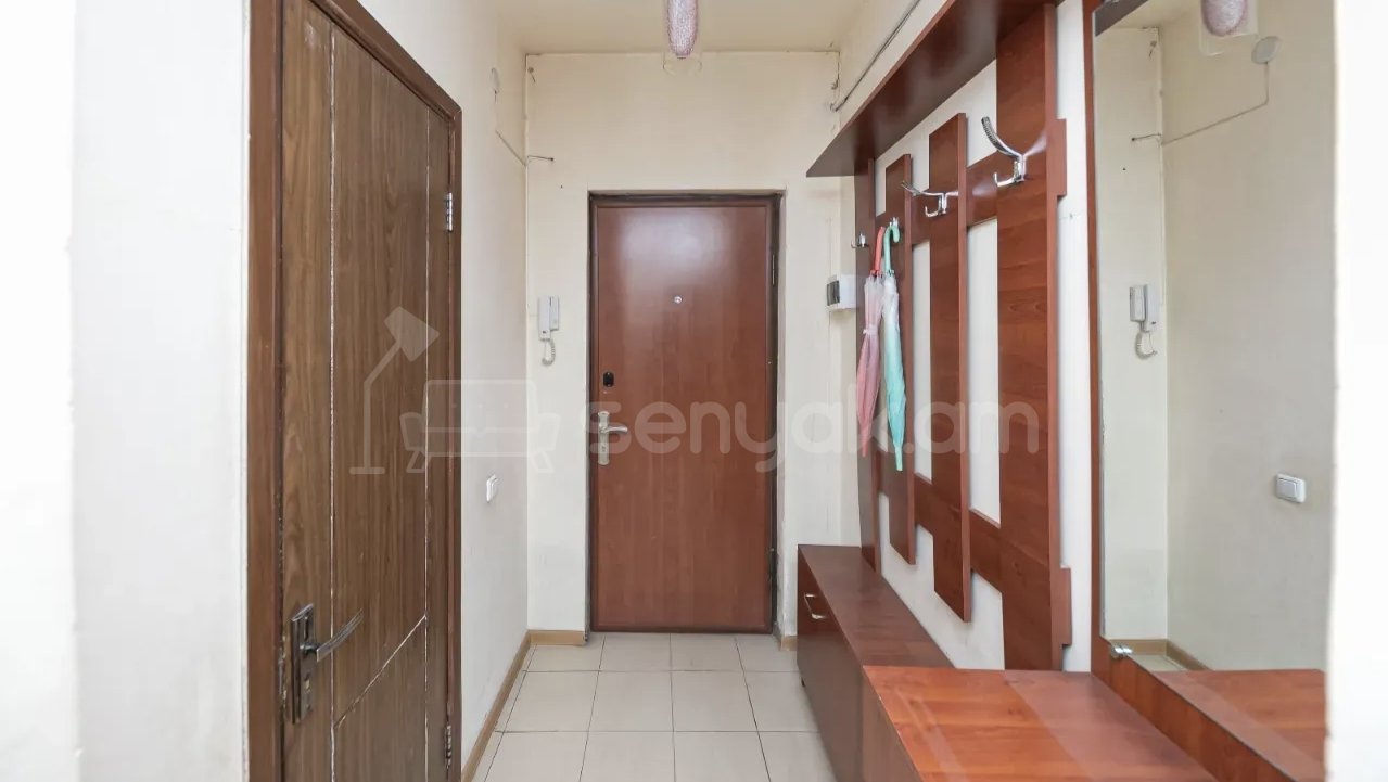 2 Սենյականոց Բնակարան, 74քմ, 4/9 հարկ, Նորմալ Վիճակում, Կահավորված, Արևկող