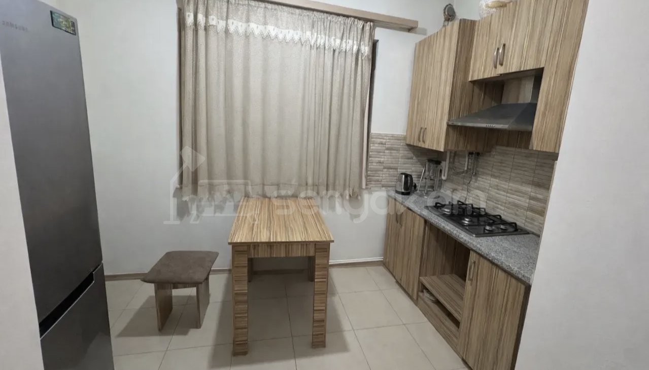 2 Սենյականոց Բնակարան, 74քմ, 4/9 հարկ, Նորմալ Վիճակում, Կահավորված, Արևկող