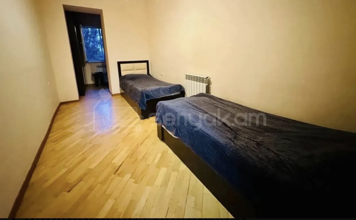 2 Սենյականոց Բնակարան Քարե Շենքում, 56քմ, 3/5 հարկ, Կապիտալ Վերանորոգված, Կահավորված, Արևկող