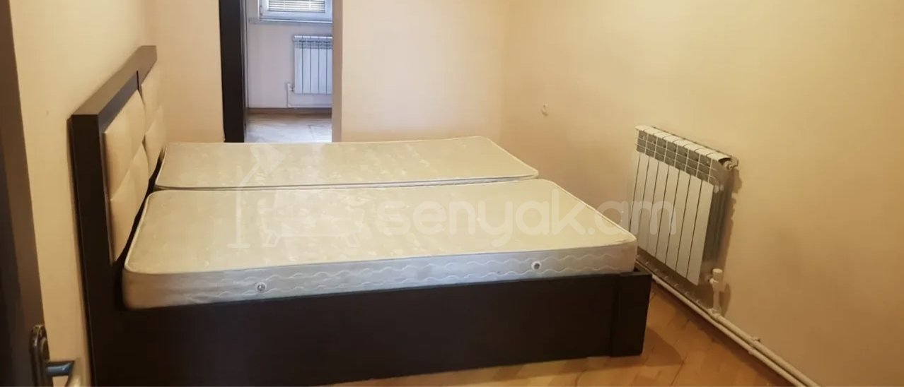 2 Սենյականոց Բնակարան Քարե Շենքում, 56քմ, 3/5 հարկ, Կապիտալ Վերանորոգված, Կահավորված, Արևկող