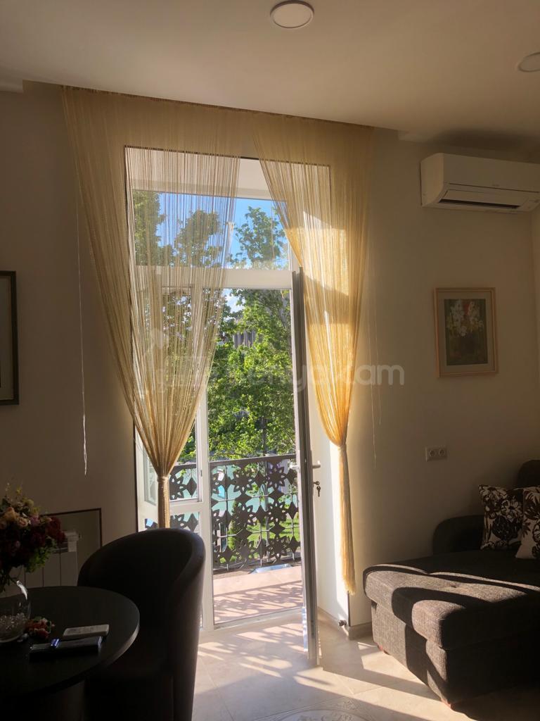 3 Սենյականոց Բնակարան Քարե Շենքում, 80քմ, 2/5 հարկ, Կապիտալ Վերանորոգված, Կահավորված, Արևկող