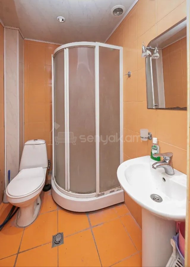 3 Սենյականոց Բնակարան, 70քմ, 7/10 հարկ, Նորմալ Վիճակում, Կահավորված