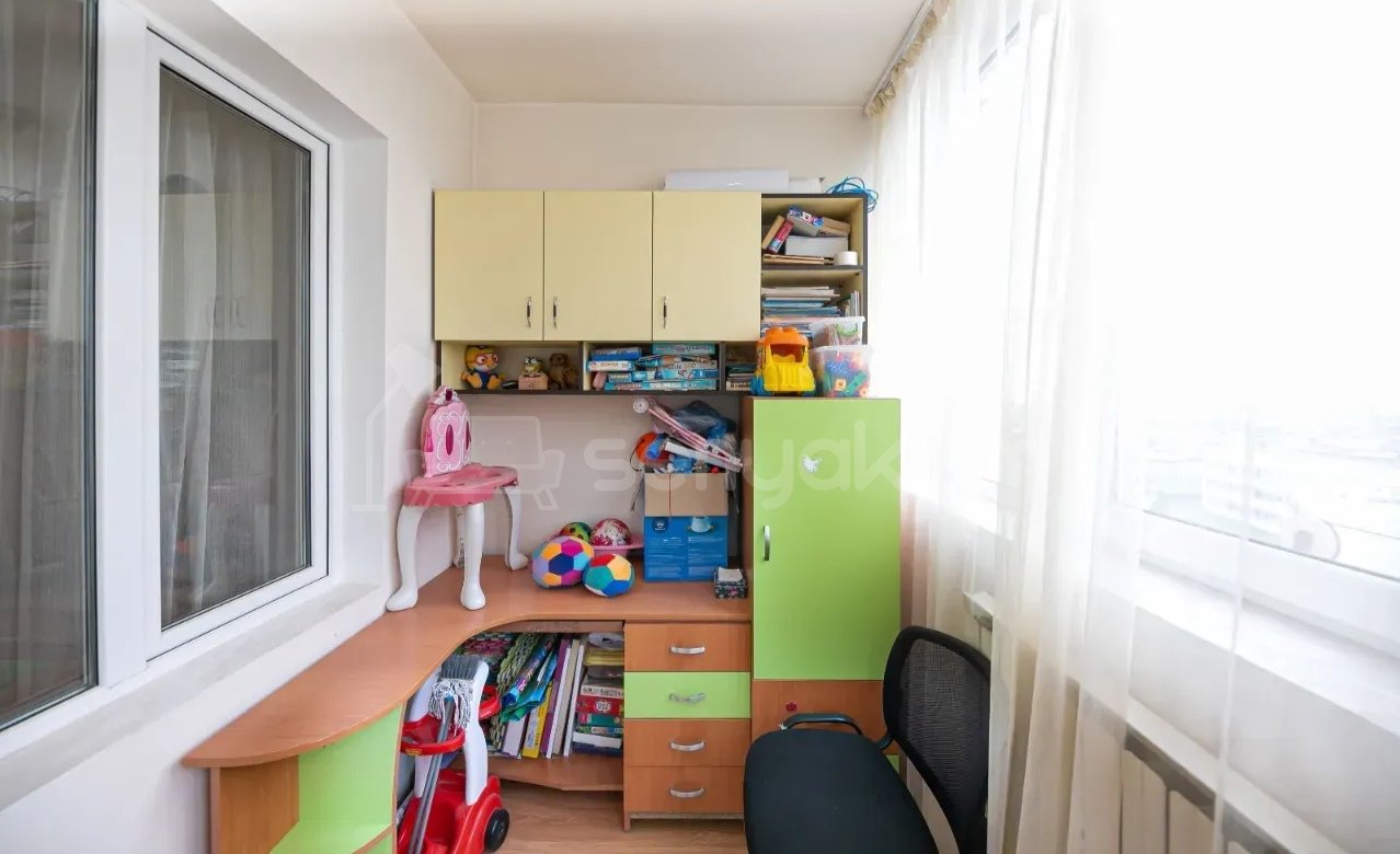 3 Սենյականոց Բնակարան, 70քմ, 7/10 հարկ, Նորմալ Վիճակում, Կահավորված