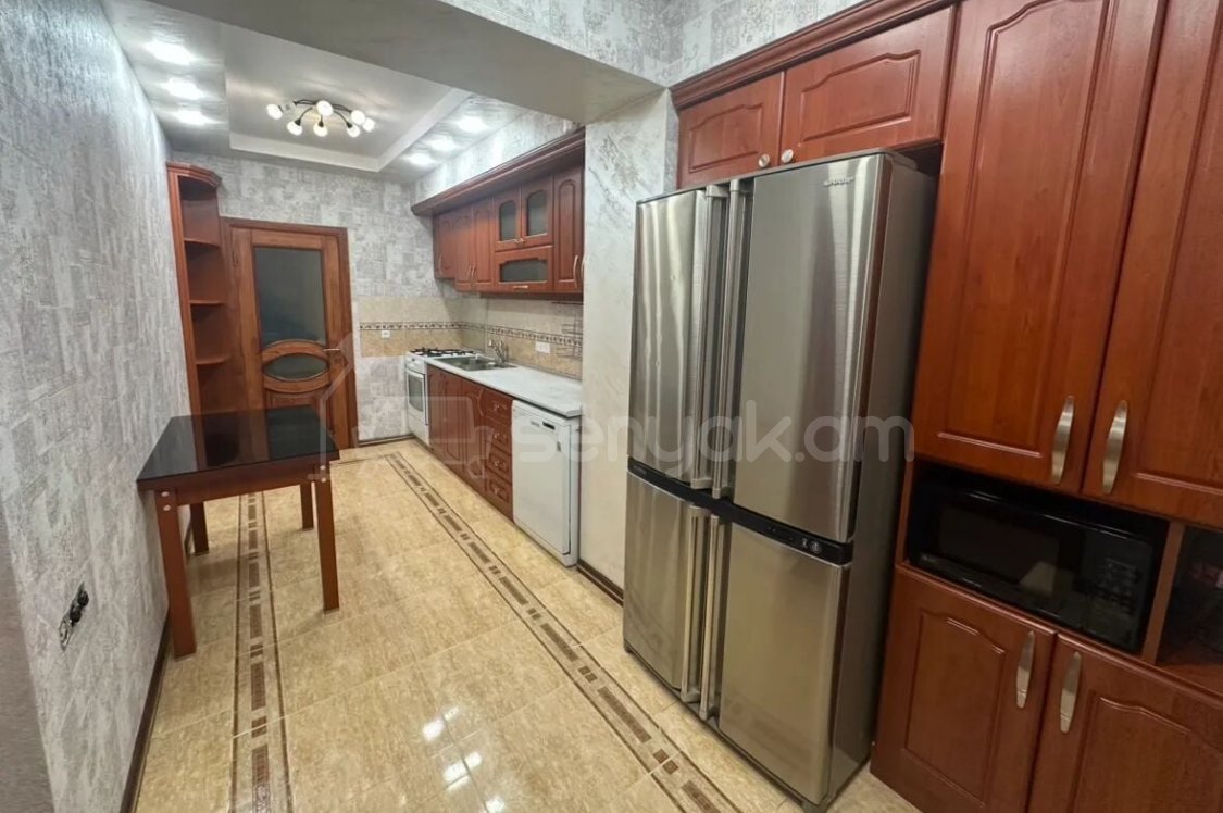 3 Սենյականոց Բնակարան, 110քմ, 1/16 հարկ, Կապիտալ Վերանորոգված