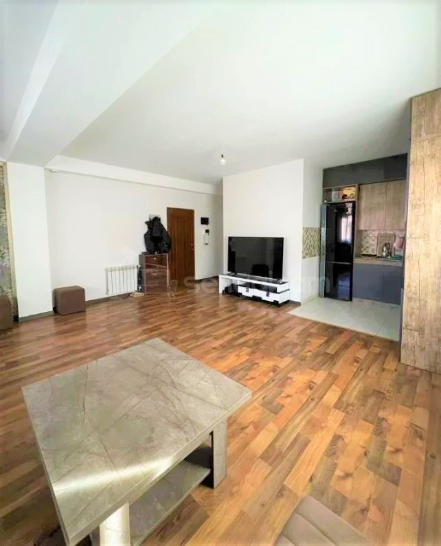 2 Սենյականոց Բնակարան, 58քմ, 1/4 հարկ, Կապիտալ Վերանորոգված