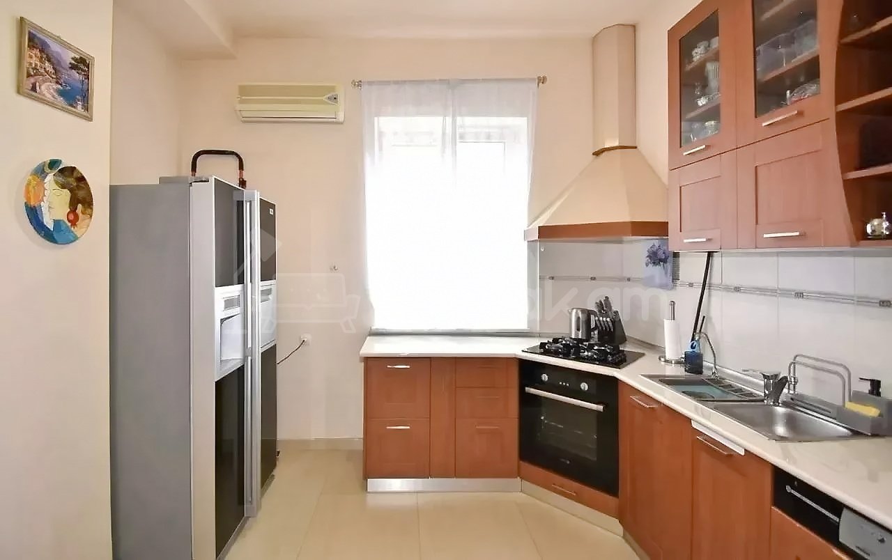 3 Սենյականոց Բնակարան Նորակառույցում, 120քմ, 8/9 հարկ, Կապիտալ Վերանորոգված