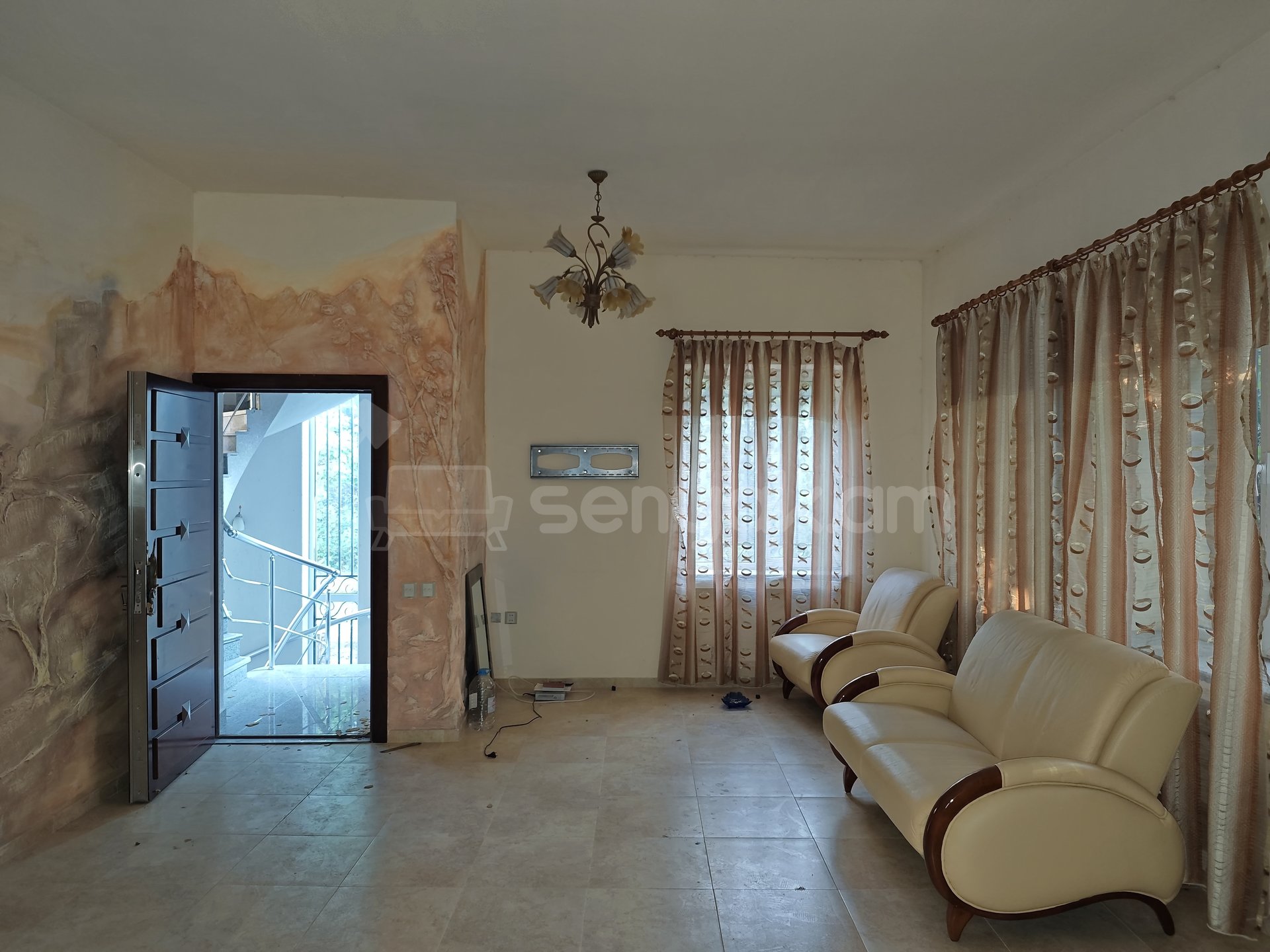 8 Սենյականոց Շքեղ Առանձնատուն, 343քմ, Ավտոտնակով