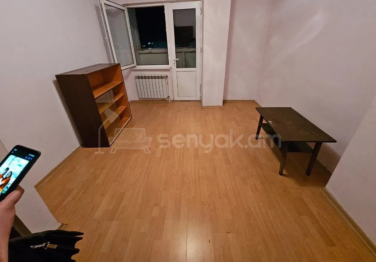 3 Սենյականոց Բնակարան, 63քմ, 8/16 հարկ, Կապիտալ Վերանորոգված