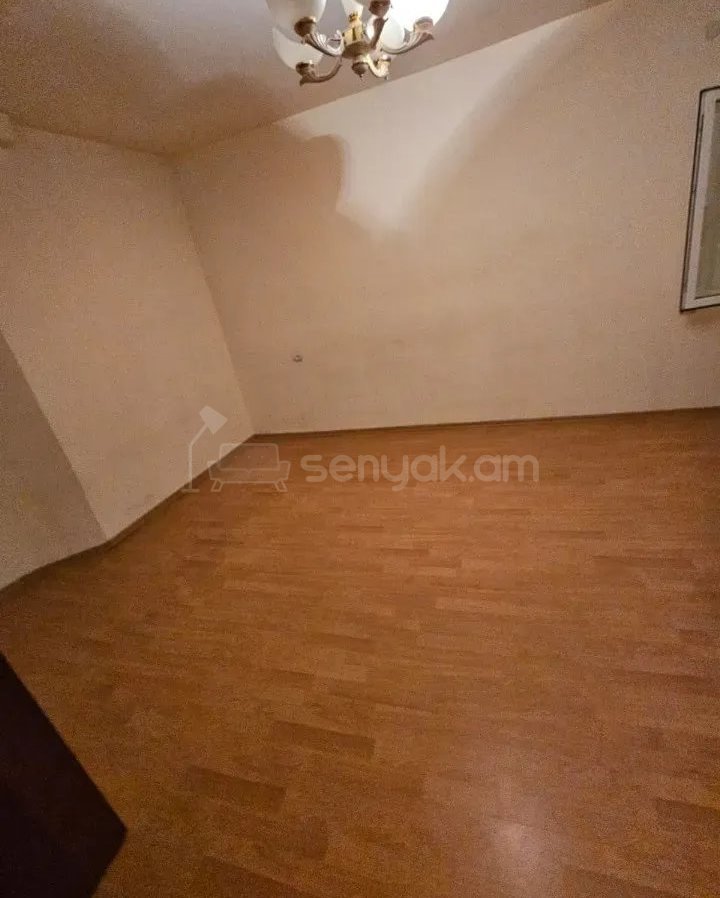 3 Սենյականոց Բնակարան, 63քմ, 8/16 հարկ, Կապիտալ Վերանորոգված