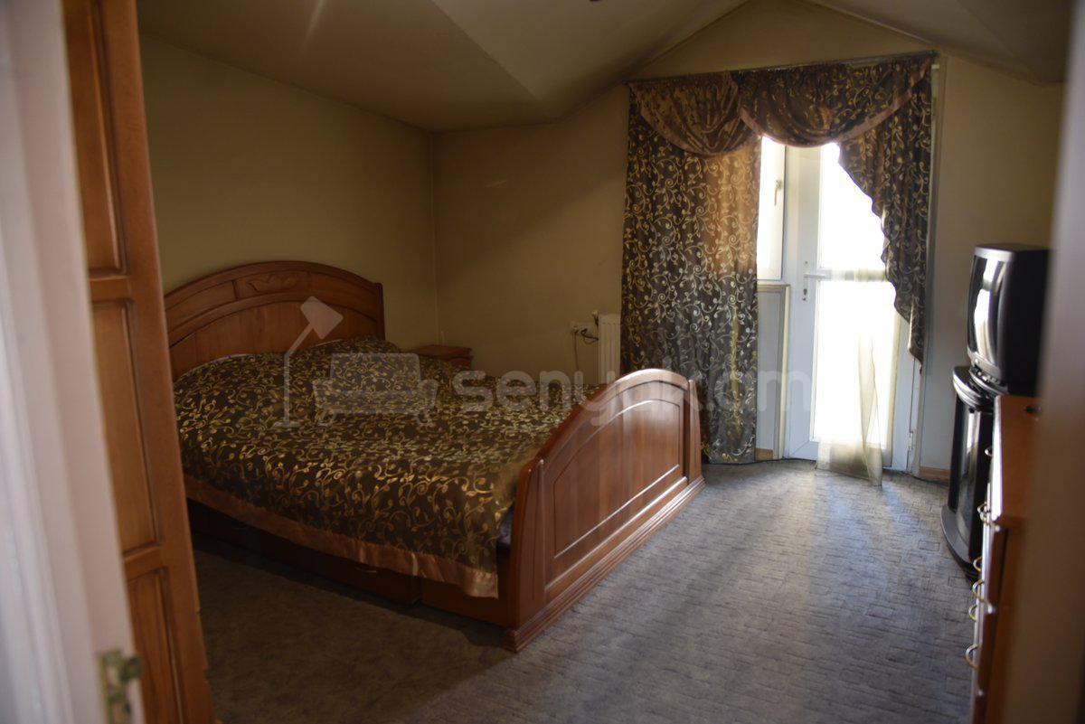 5 Սենյականոց Սեփական Տուն, 220քմ, Կապիտալ Վերանորոգված, Ավտոտնակով