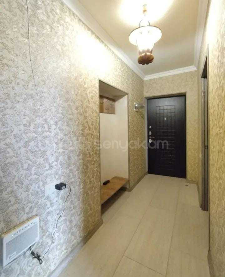 3 Սենյականոց Բնակարան Քարե Շենքում, 86քմ, 5/5 հարկ, Դիզայներական Վերանորոգված, Կահավորված, Արևկող