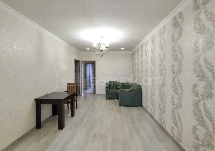 3 Սենյականոց Բնակարան Քարե Շենքում, 86քմ, 5/5 հարկ, Դիզայներական Վերանորոգված, Կահավորված, Արևկող