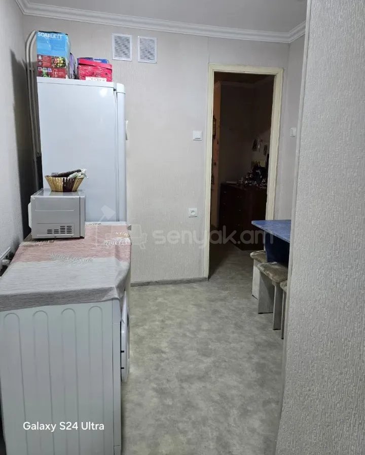 3 Սենյականոց Բնակարան, 77քմ, 4/4 հարկ, Կապիտալ Վերանորոգված